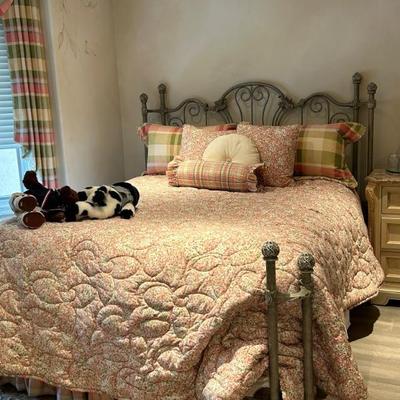 Queen  Size bedroom set