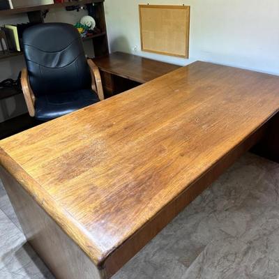 Mid Century Desk and Chair 