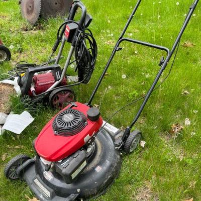 Yard sale photo in Wausau, WI