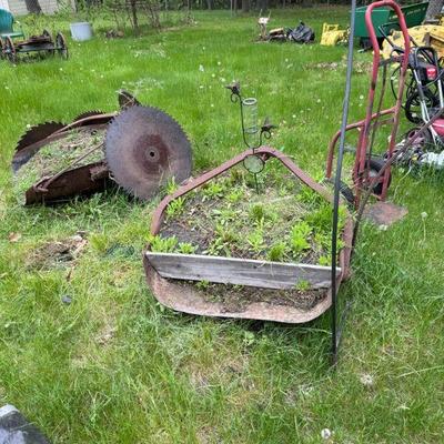 Yard sale photo in Wausau, WI