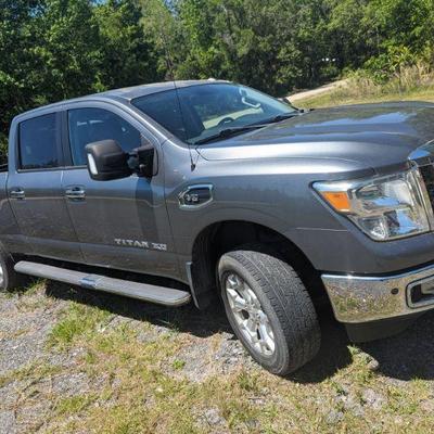 2017 Nissan Titan XD SV