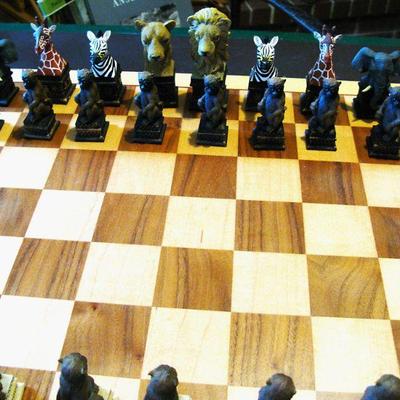Vintage Complete Wood Safari Chess Set