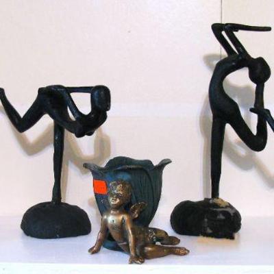 Dancers on Display
