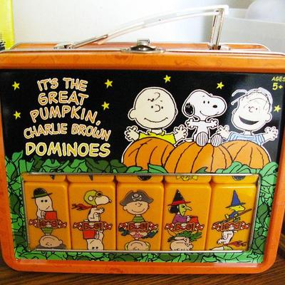 Peanuts Great Pumpkin Dominoes