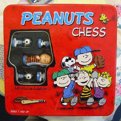 Peanuts Chess Set