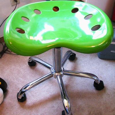 Vibrant Spicy Lime Tractor Seat and Chrome Stool