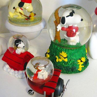 Snoopy Collectible Snow Globes