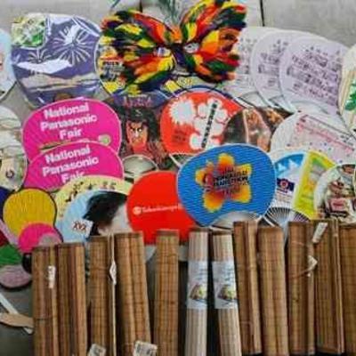 PPE133-Lot Of Beautiful Japanese Like Fans, Placemats And Mardi Gra Type Mask 
