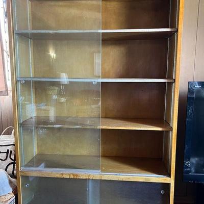 PPE041- Wooden Bookcase With Sliding Glass Doors 