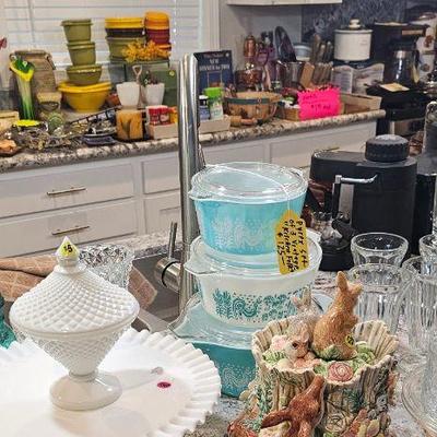 Pyrex SOLD