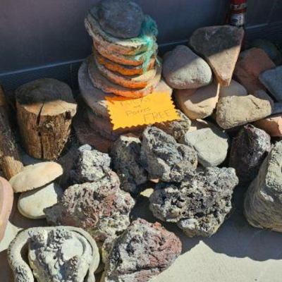 Free rocks and pavers