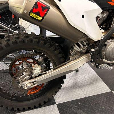 2018 KTM 500 EXC-F, only 75 miles, lots of added after-market items. $9,600 or best offer by Sunday afternoon (5/26).