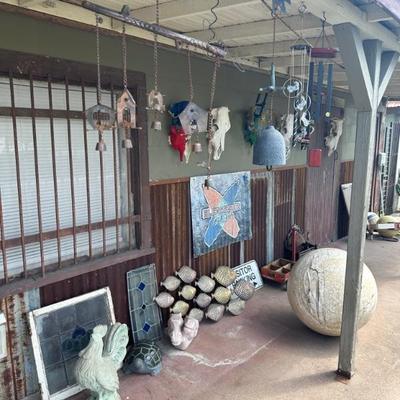 Yard sale photo in Thrall, TX