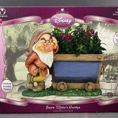 Lot 453 | Grumpy Dwarf Garden Statue Snow White Set