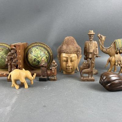 Lot 520 | Lot of Small Wood Carvings