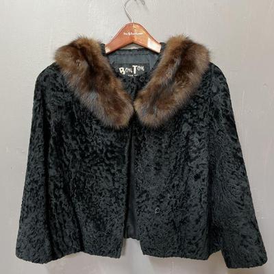 Lot 374 | Vintage Shearling Jacket With Fur Collar