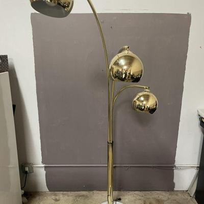 Lot 623 | Vintage Modern Floor Lamp Marble Base