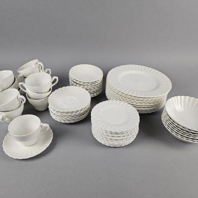 Lot 258 | Vintage J&G Meakin England Classic White Dishes