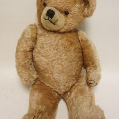 1195	HUGE ANTIQUE MOHAIR JOINTED TEDDY BEAR WITH GLASS EYES, LOSS TO TOP OF HEAD
