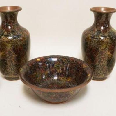 1030	2 PAIR CLOISONNE VASES & BOWL, TALLEST APPROXIMATELY 8 1/2 IN HIGH
