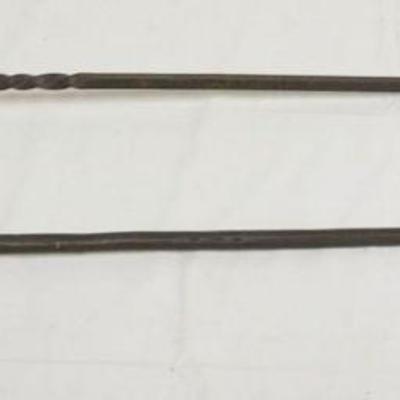 1234	LARGE PRIMITIVE WROUGHT IRON FORK AND PEEL, APPROXIMATELY 43 IN L
