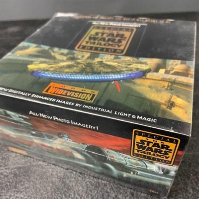 STAR WARS SEALED BOX TOPPS