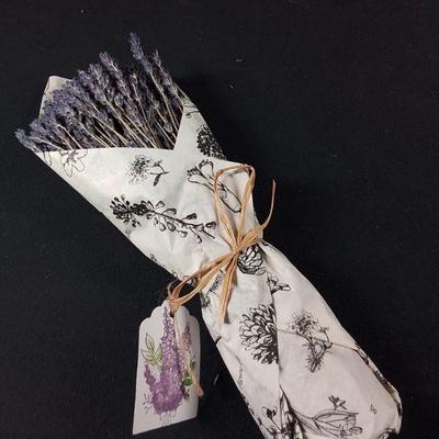 Fresh Dried Lavender with tissue paper