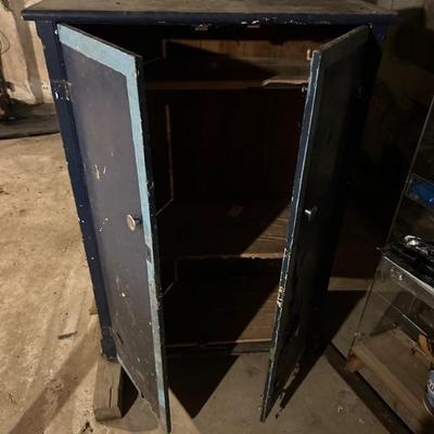 Old cabinet 
