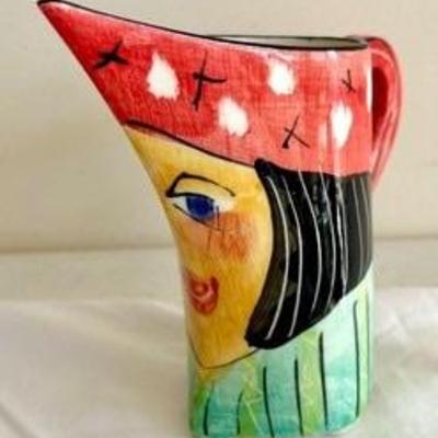 Artisan Made Petite Pitcher / Laughing Fish Studio Mapua New Zealand Handmade Pottery Pitcher 

Measuring 6 inches tall and features fun,...