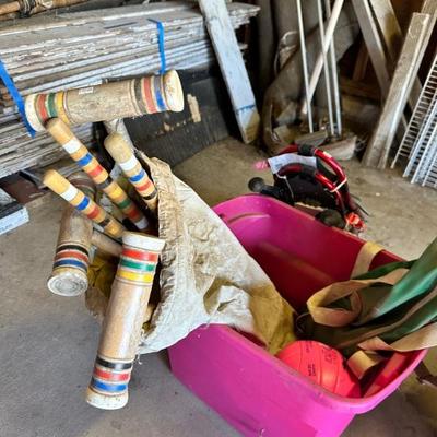 Croquet set