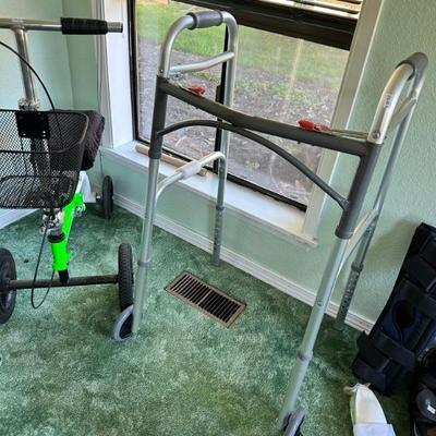 Walker & Knee scooter
