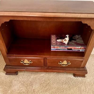 Entertainment stand