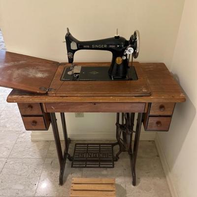Singer sewing machine