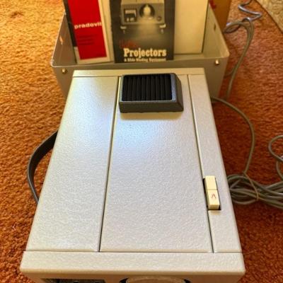 Leitz Projector
Pradovit 