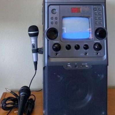 Memorex Karaoke Player * Two Microphones * Powers On, But No Cds To Test
