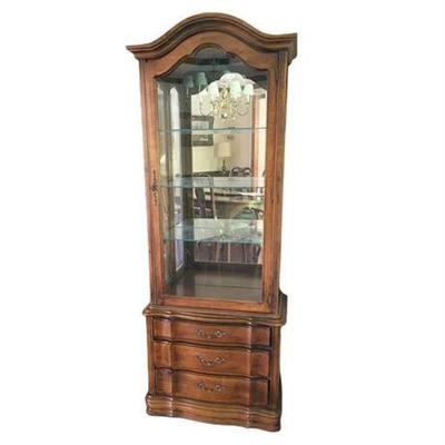 Hammery/Delwood Lighted Curio Cabinet