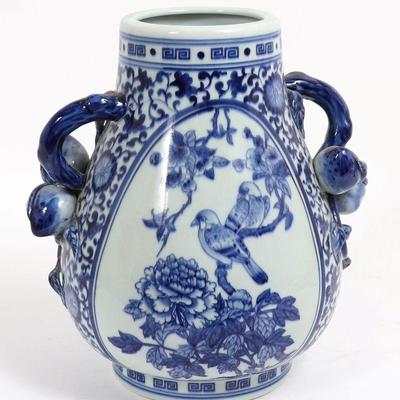 Blue & White Chinese Porcelain Vase
