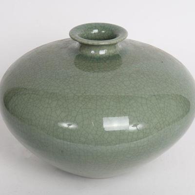 Chinese Celadon Bulbous Squat Vase