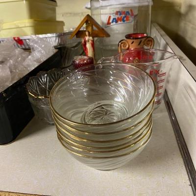 Glassware, Lance glass cookie jar.