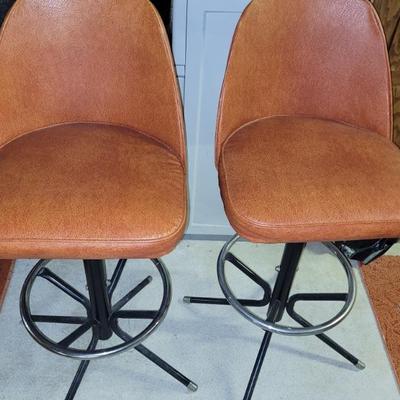 Swivel chairs