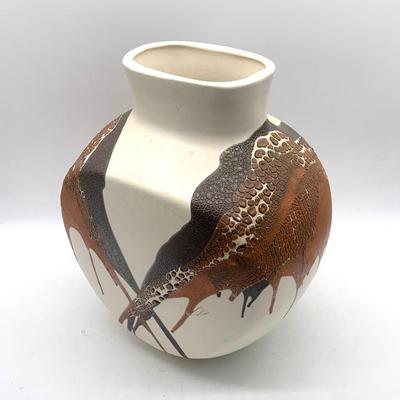 Lg. Royal Haeger Earth Wrap vase ht.13 1/2