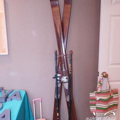 Antique Wood Skiis