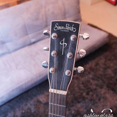 Custom Simon & Patrick Luthier Acoustic Guitar