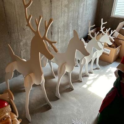Wooden Reindeer 