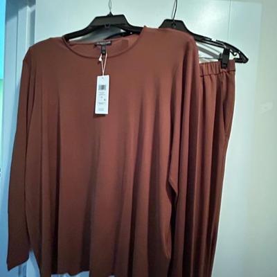 Eileen Fisher - Silk 