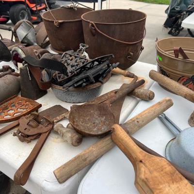 Yard sale photo in Anderson, IN