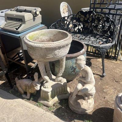 Yard sale photo in Fresno, CA