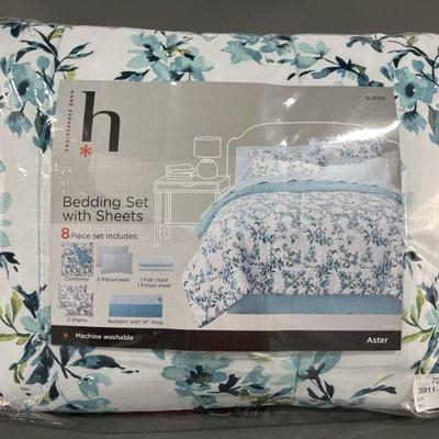 Lot 173 | Home Expressions Queen Bedding Set with Sheets