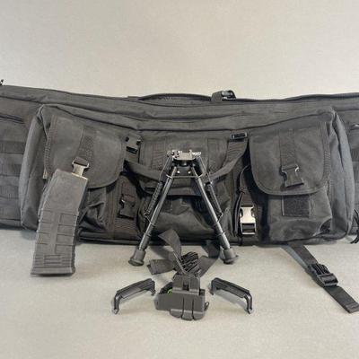Lot 7 | AR15 Soft Shell Case and Accessories