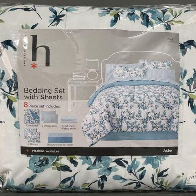 Lot 180 | Home Expressions Full Bedding Set with Sheets